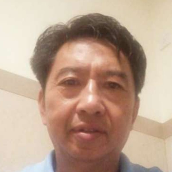 沈达的照片