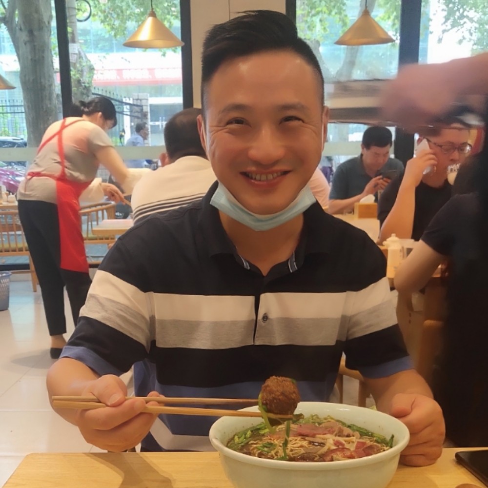 秀丽给画笔的照片