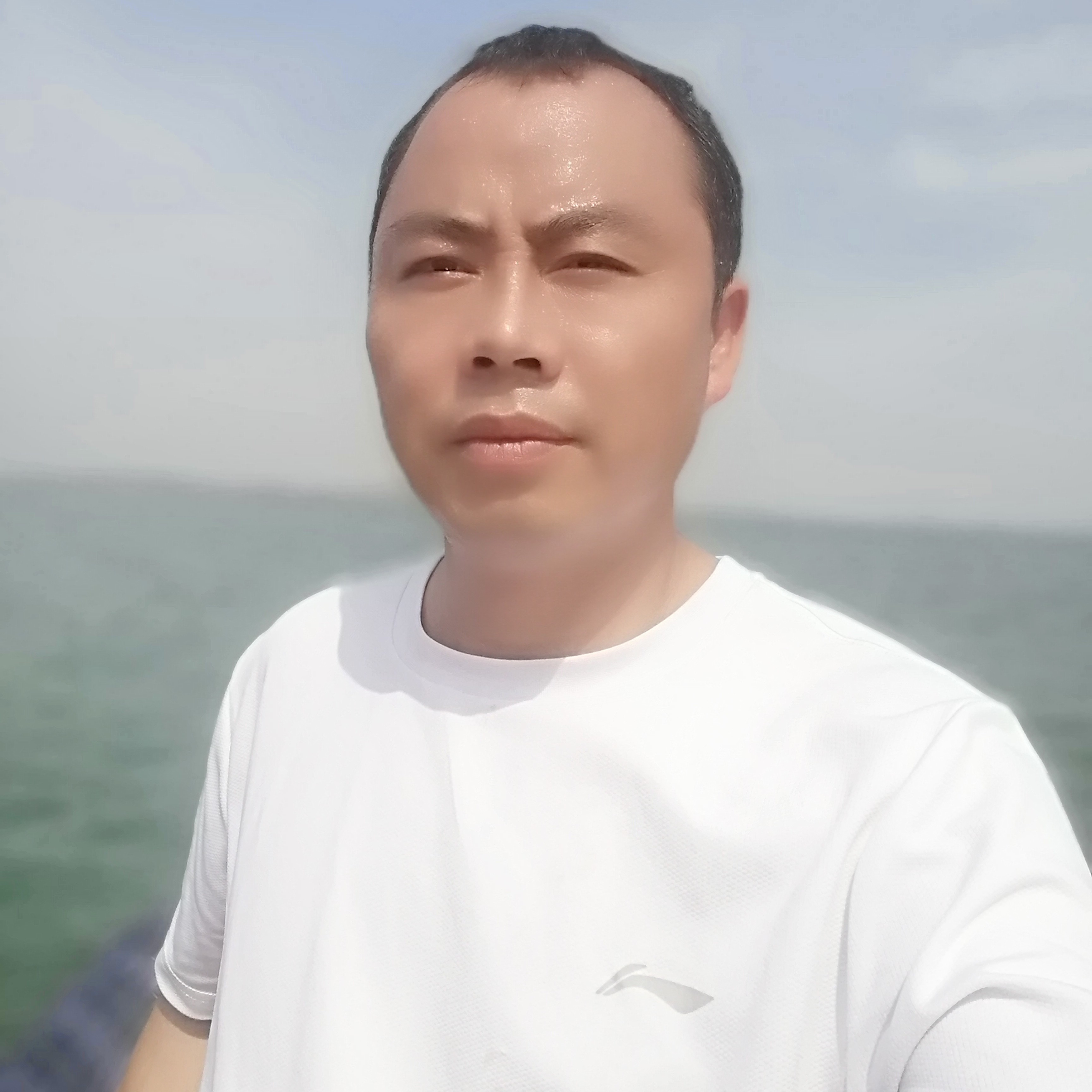 奋斗蹙眉小甜瓜的照片