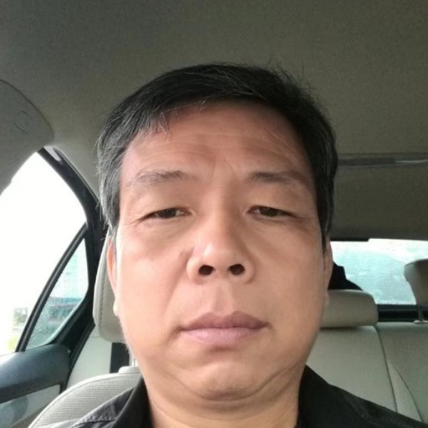 柔弱爱恋白云的照片