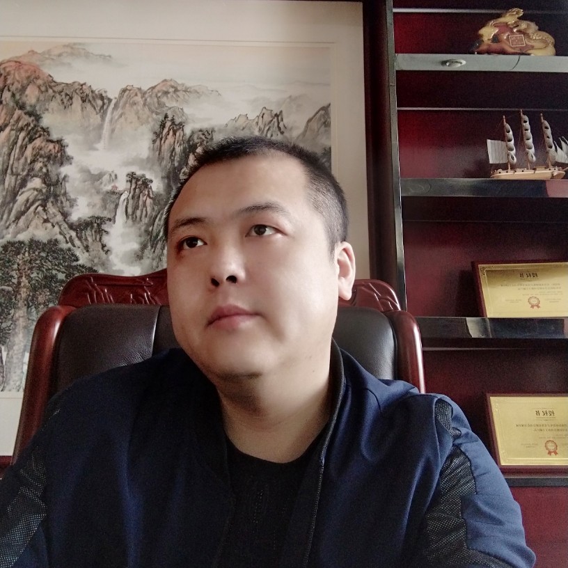 鱼浅吻的照片