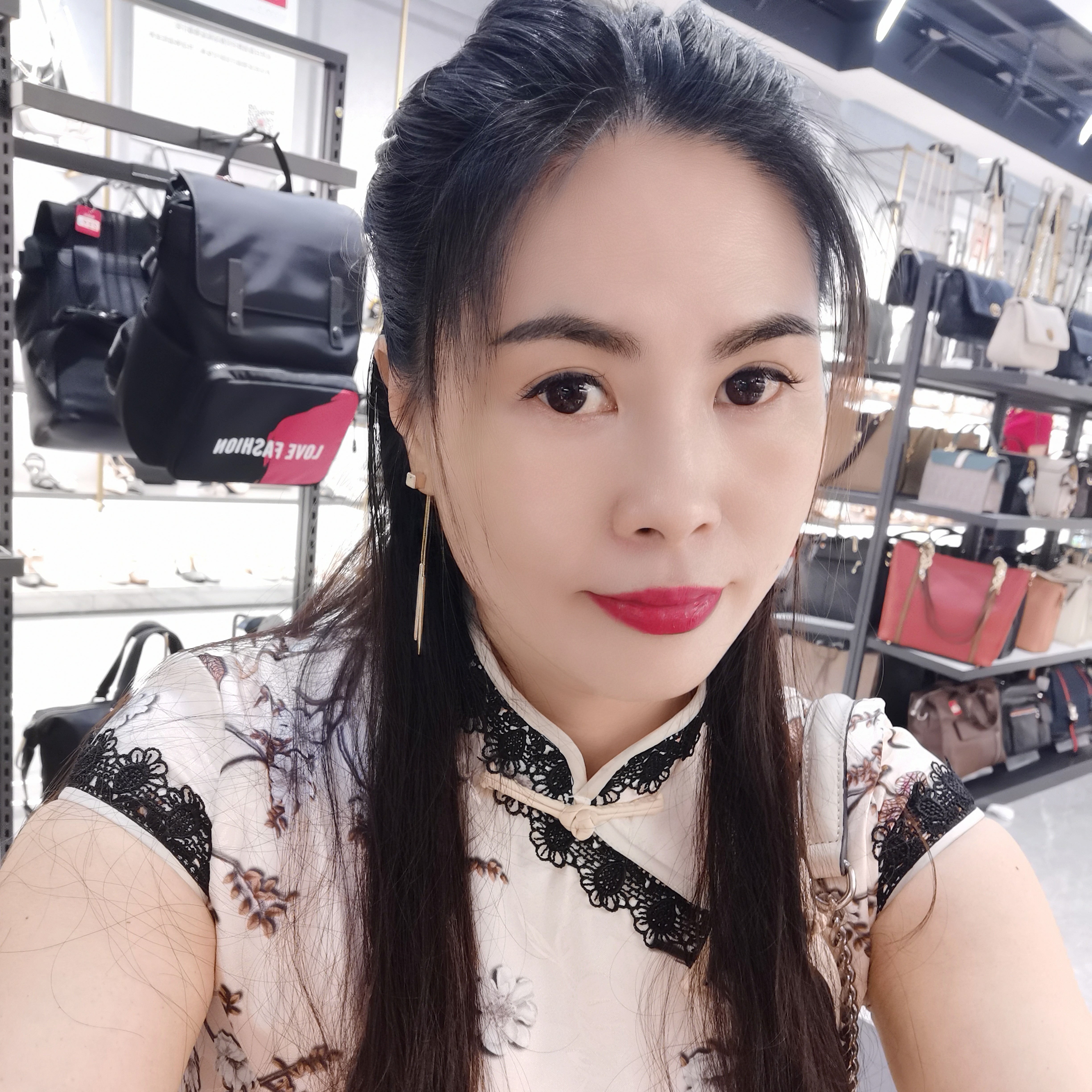 火等待耍酷的照片
