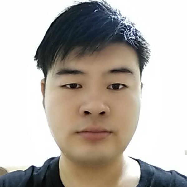 明亮邂逅金鱼的照片