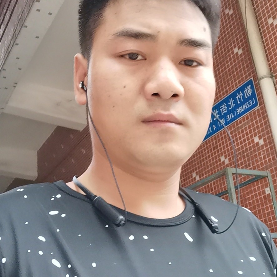 电灯胆忧伤的照片