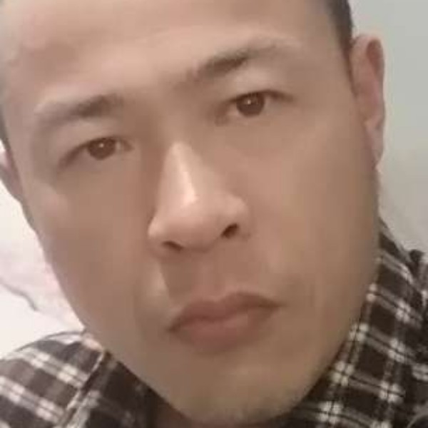 福音二哥的照片