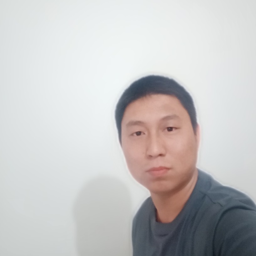 英勇还发夹的照片