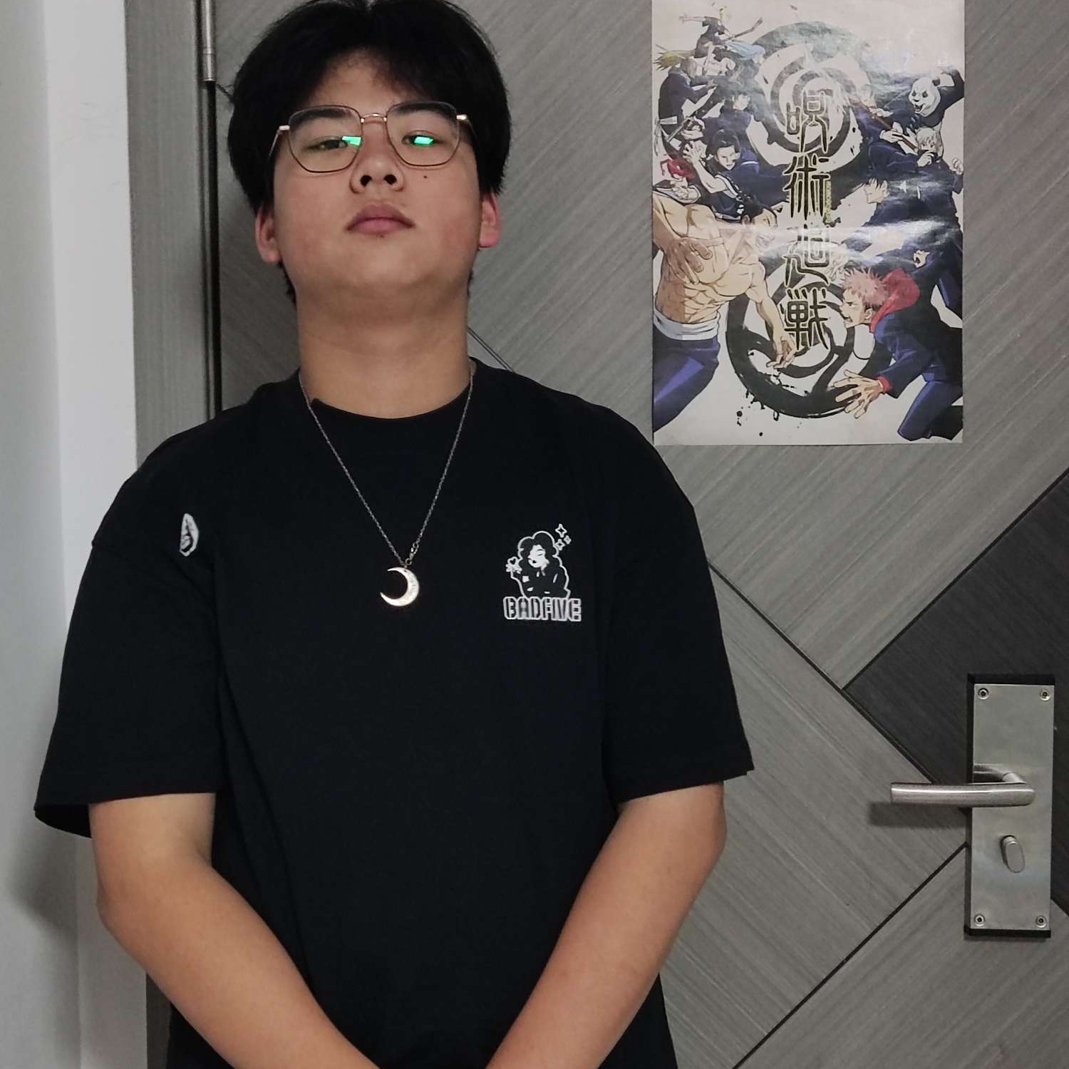悲凉深拥蓝莓的照片
