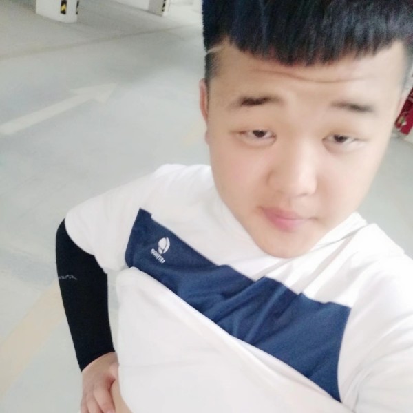 查无此人，空白的照片