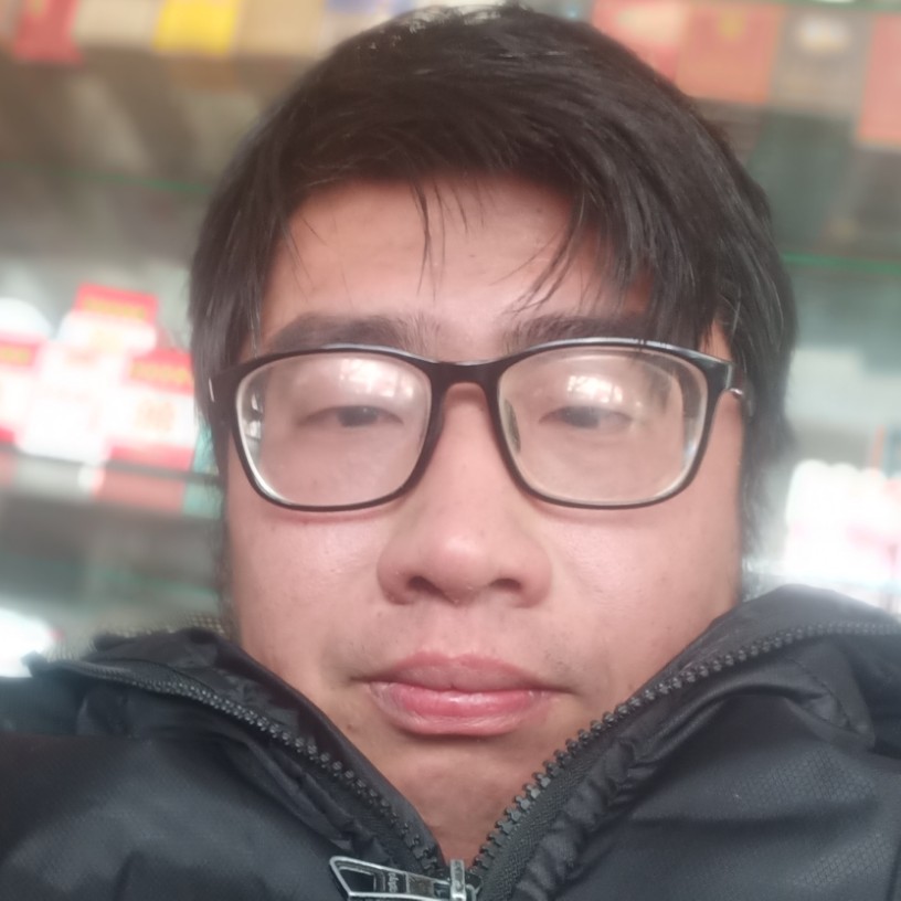 忧伤男人的照片