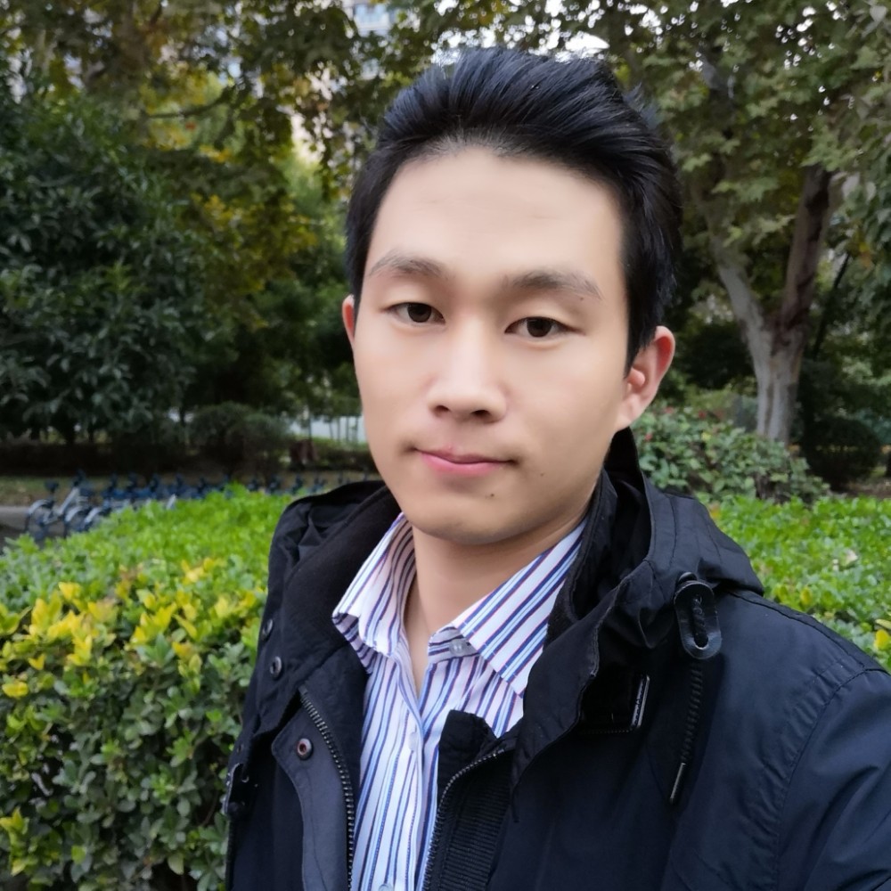 憨憨的老汉。的照片