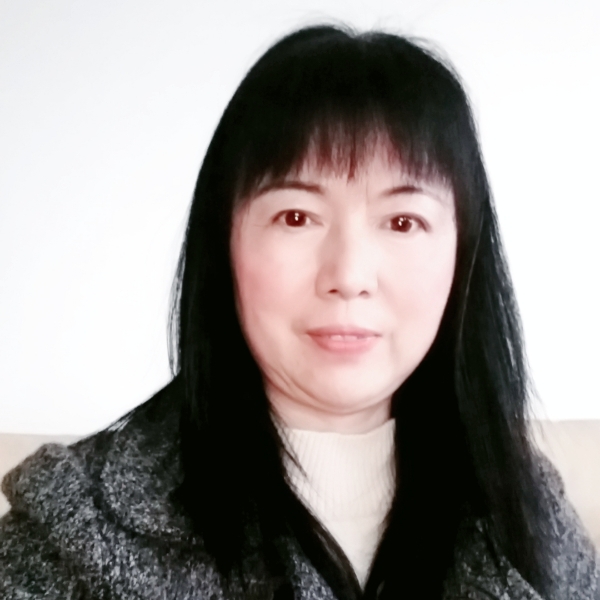美女方积极的照片