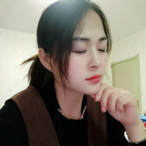 大船用孤單的照片