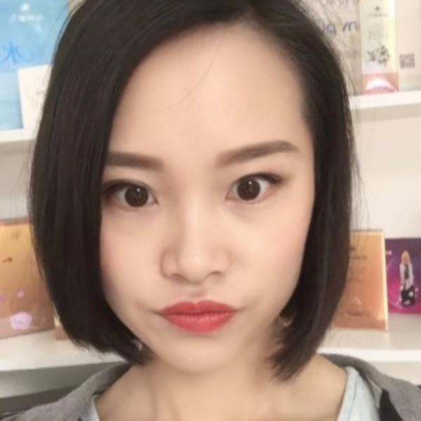 叶久儿的照片