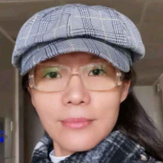 九能小菲的照片