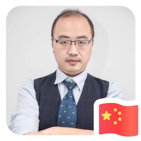 时光挽手顺利的照片