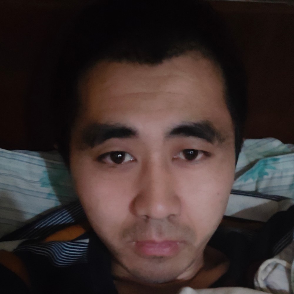 丑叔叔的照片