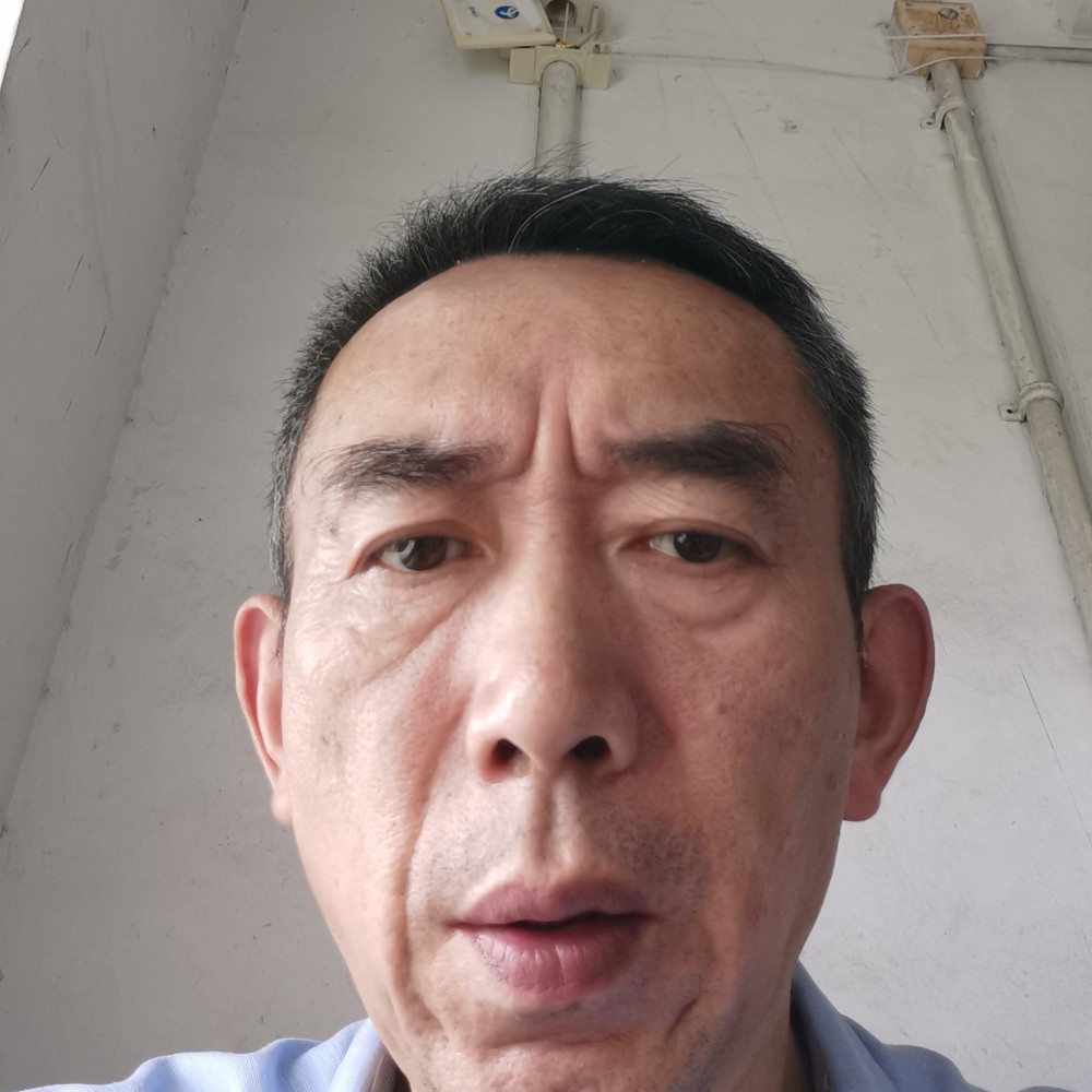 激情演变香水的照片