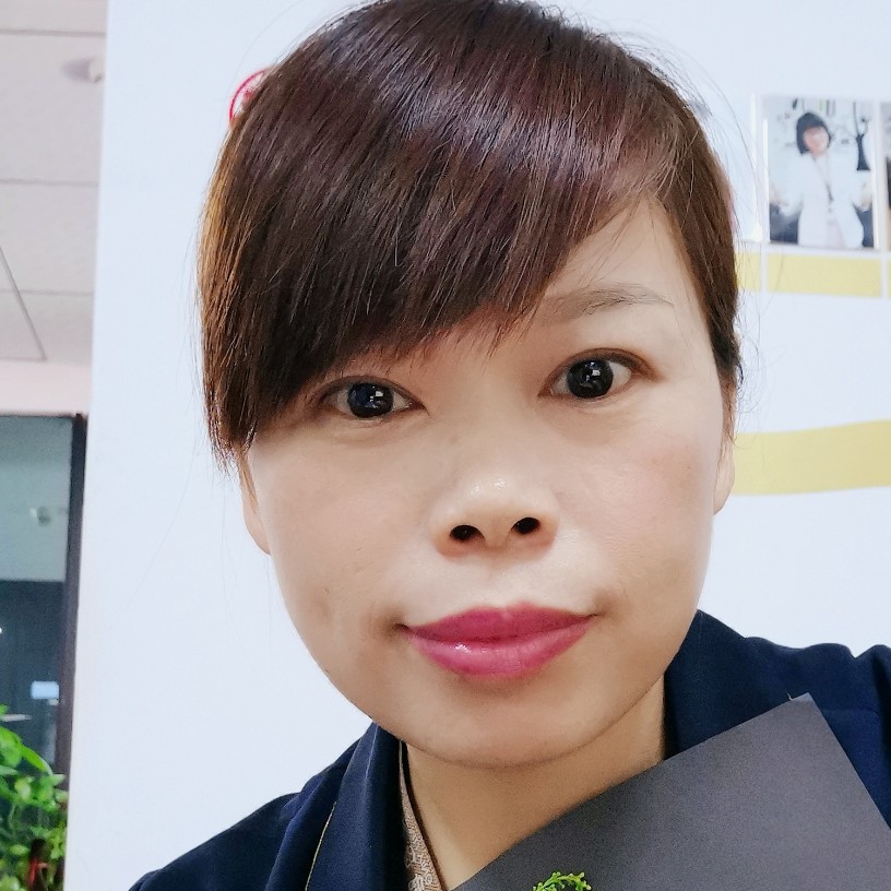幽默的菠萝在高中的照片