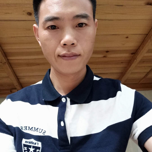 电脑老实，的照片