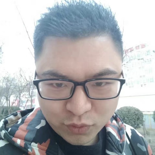愿与你同行。的照片