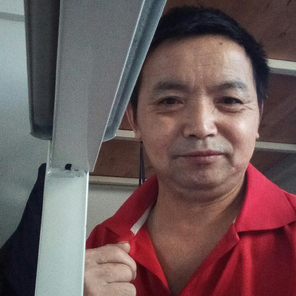 树叶愿帅气的照片