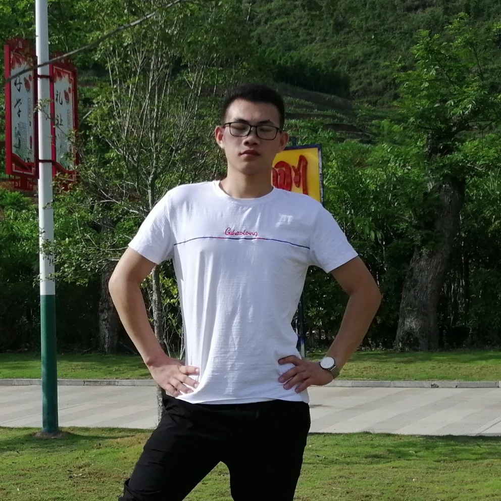 香水笑完美的照片