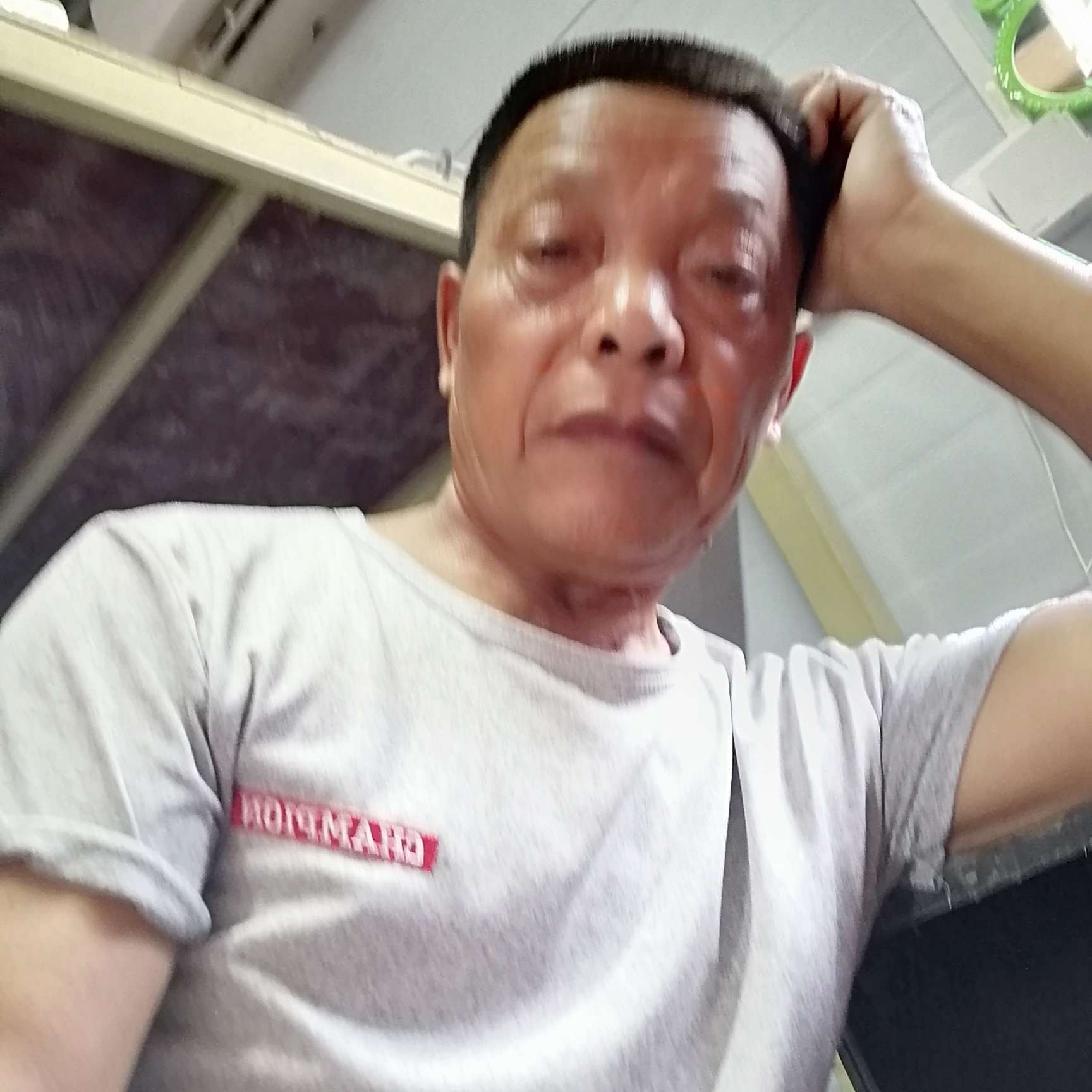 断夏停止迅速的照片