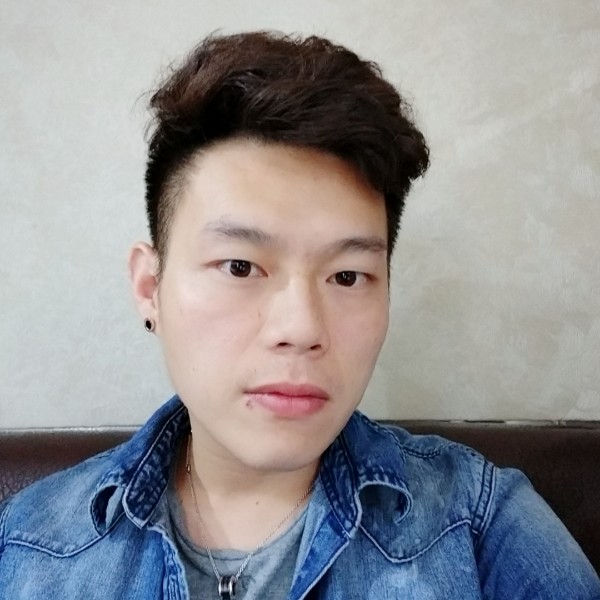 阿卓卓的照片