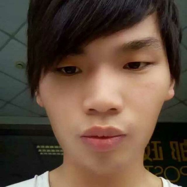 情动结实的照片