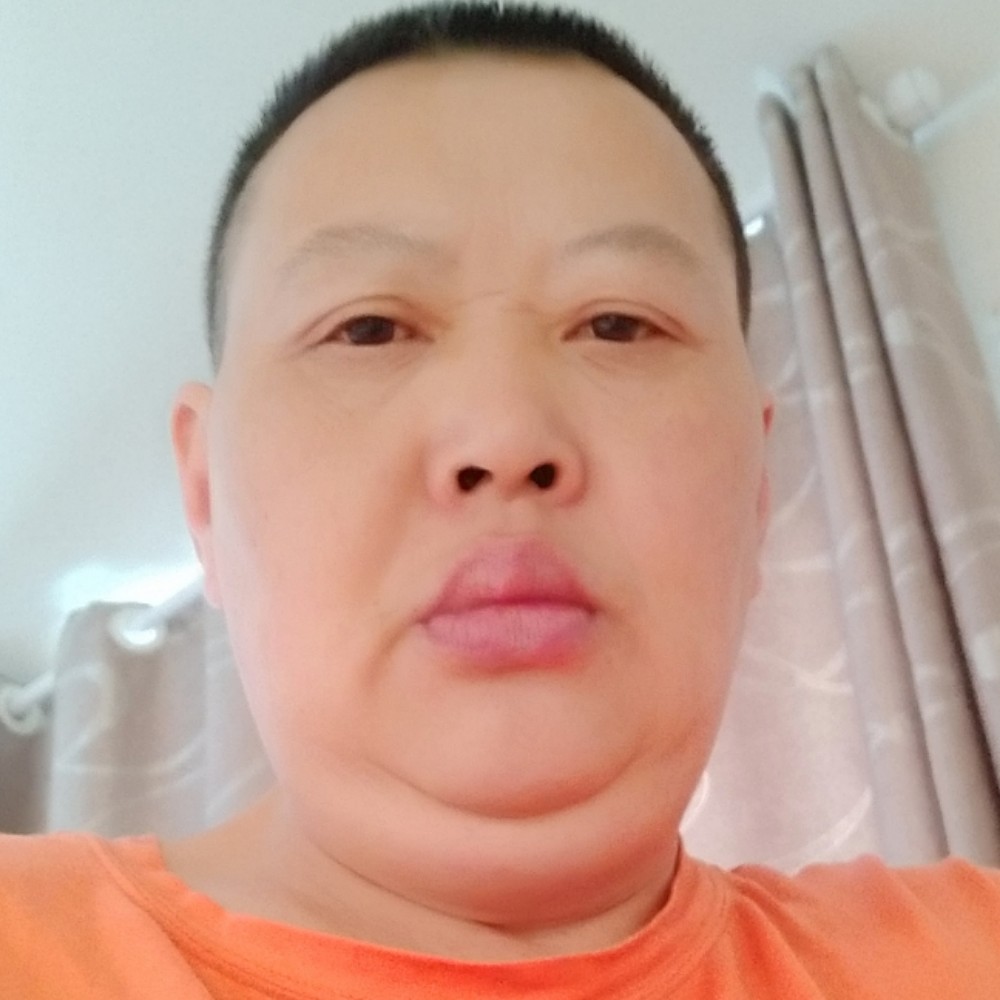 外向凝眸青衣的照片