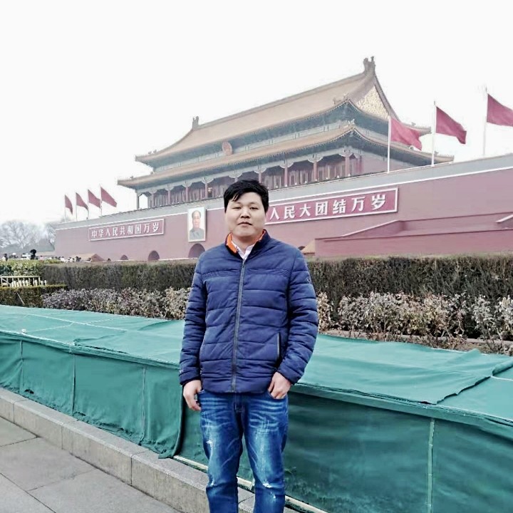 有魅力漫步陌殇的照片