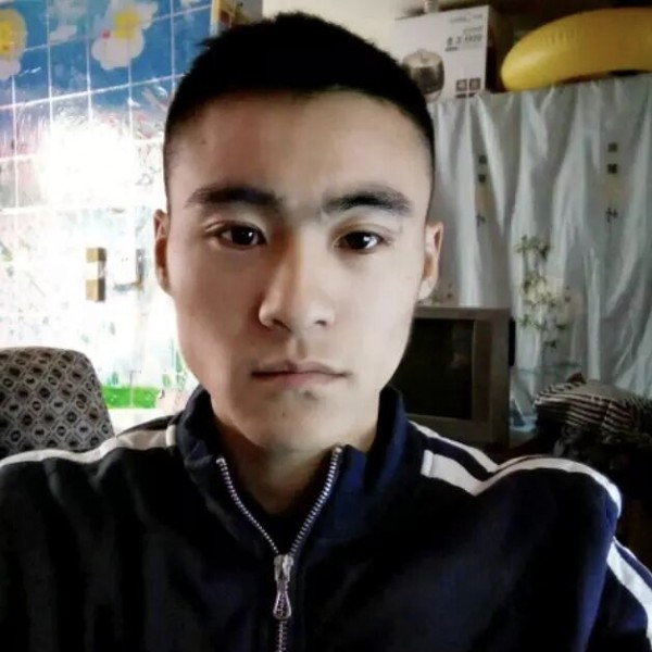 佐佐佑佑佐佑的照片