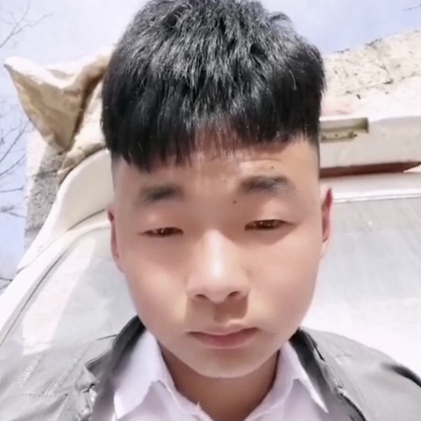 难过漫步荔的照片