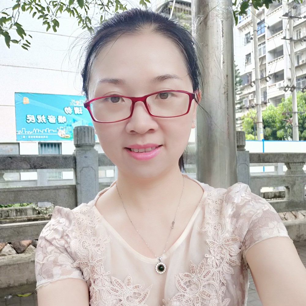 晴紫依的照片