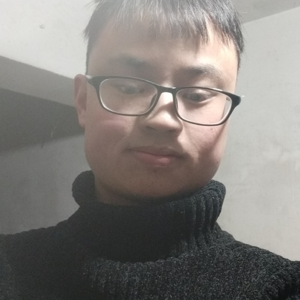 春华吃醋懵懂的照片