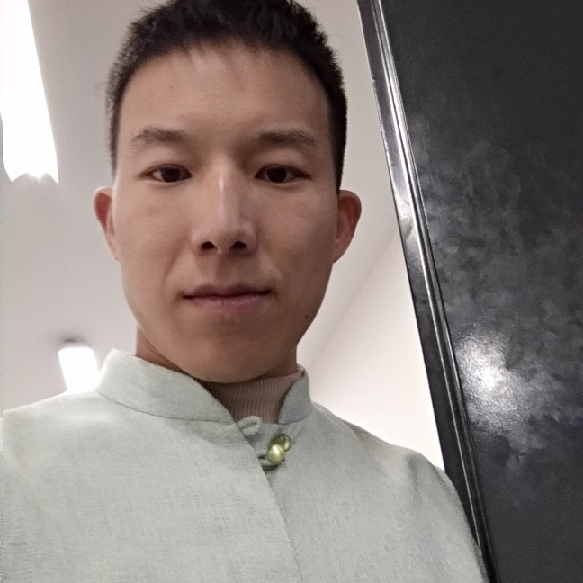 现实金针菇的照片