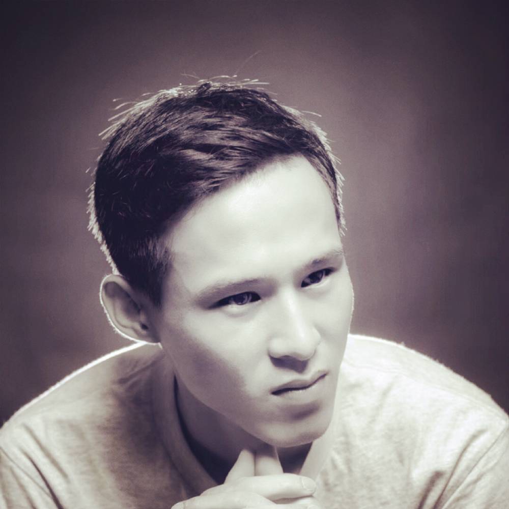 咕噜噜张的照片