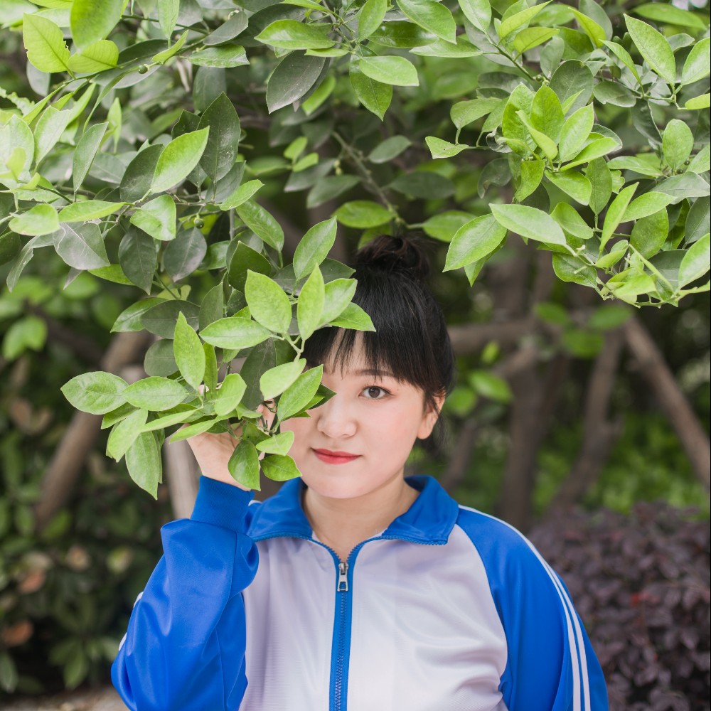 李赞熙的照片