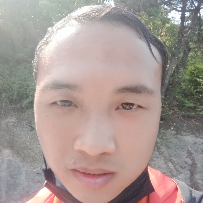 莫语迷离的照片