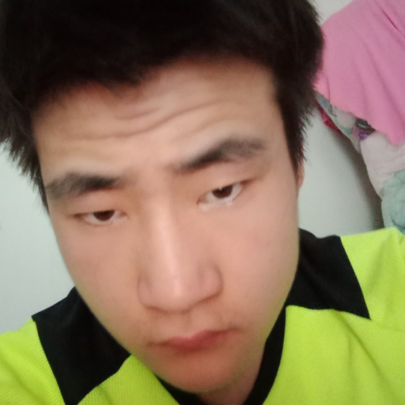 庞震扬的照片