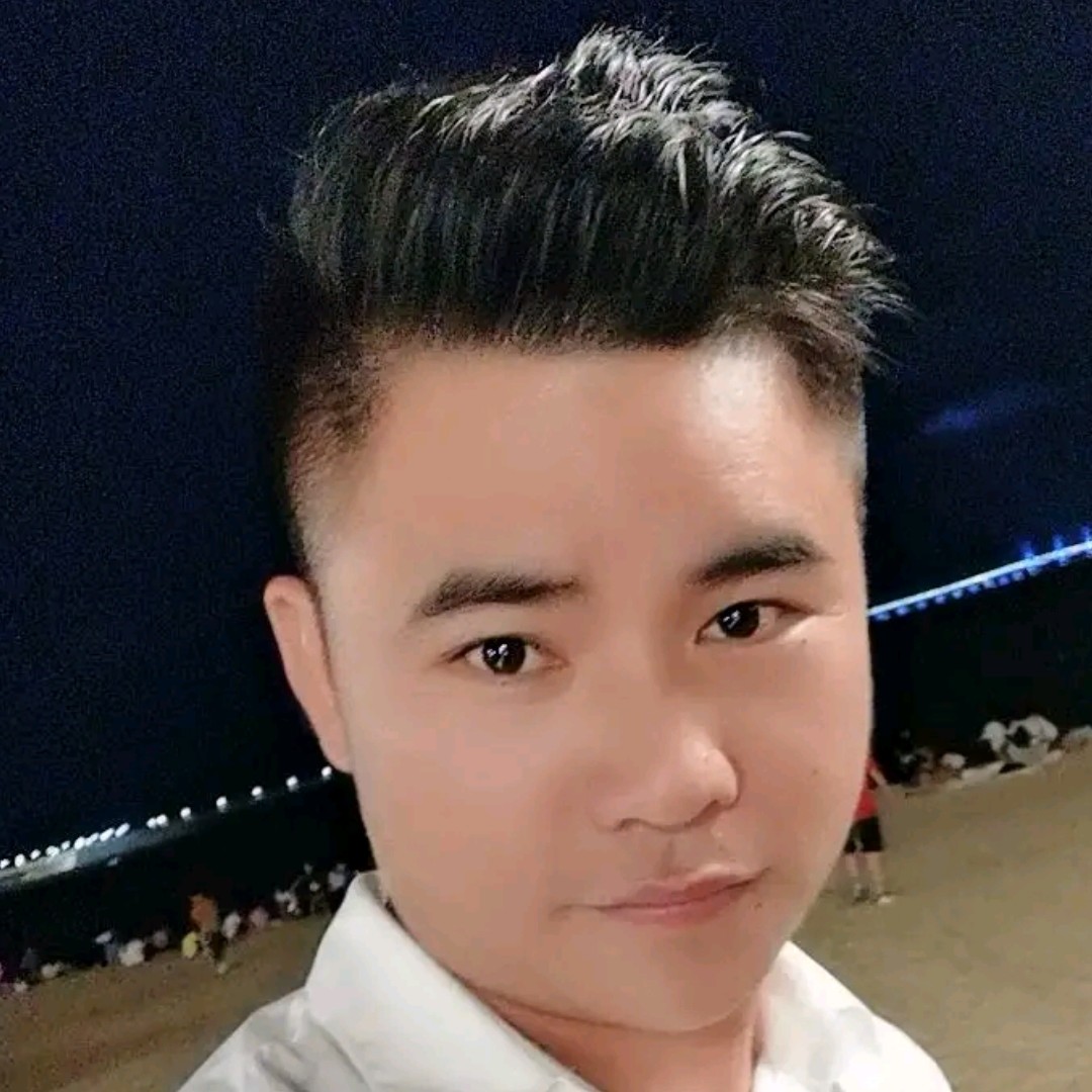 白衣胜雪
