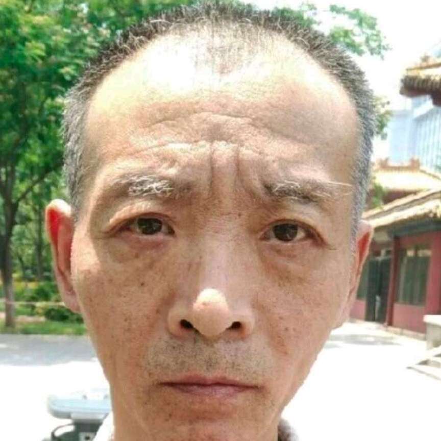 雨等于激昂的照片