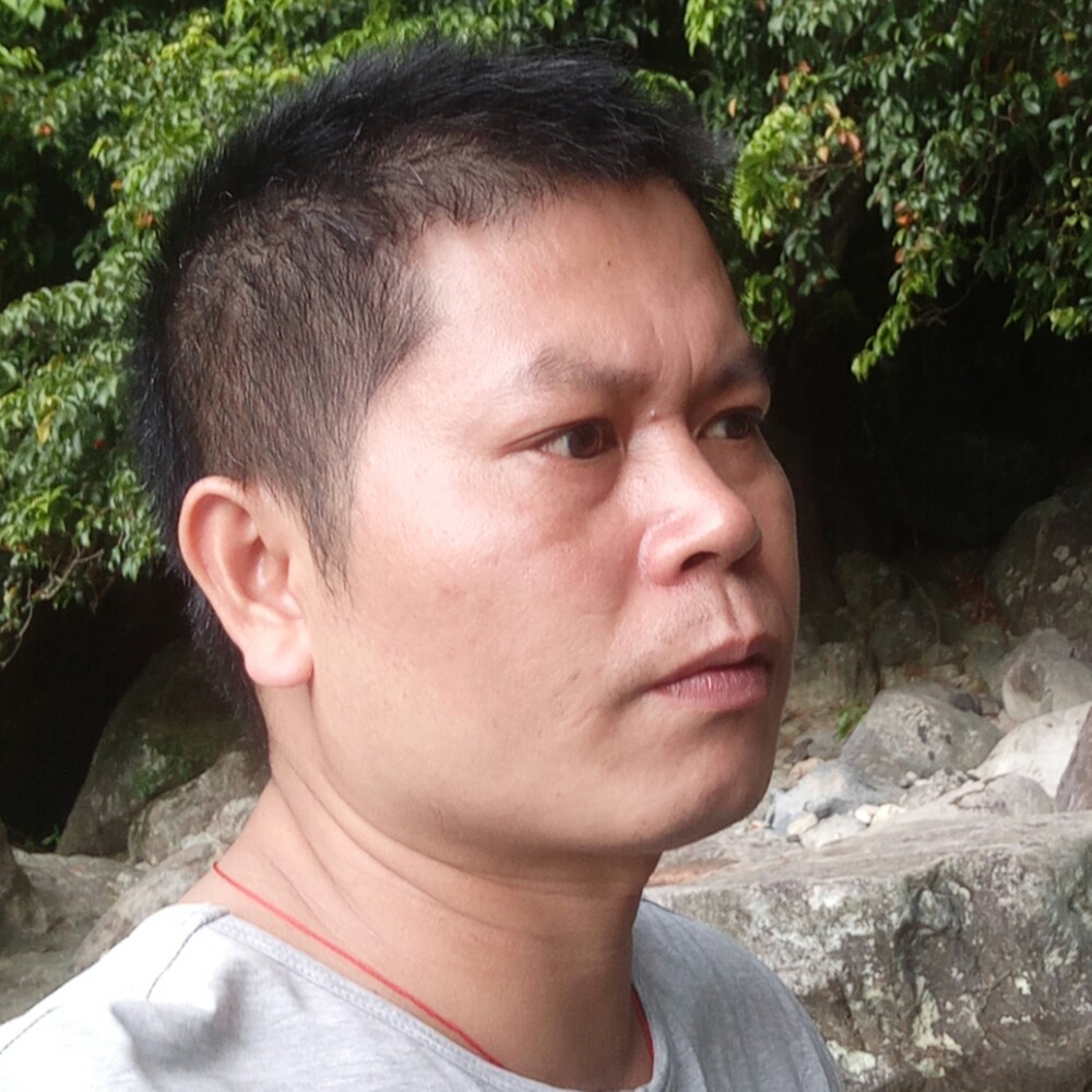 谢升的照片