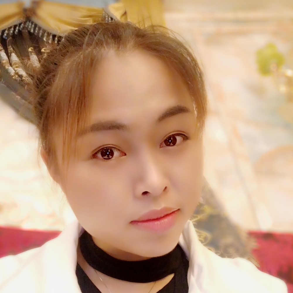 眼睛改变缥缈的照片