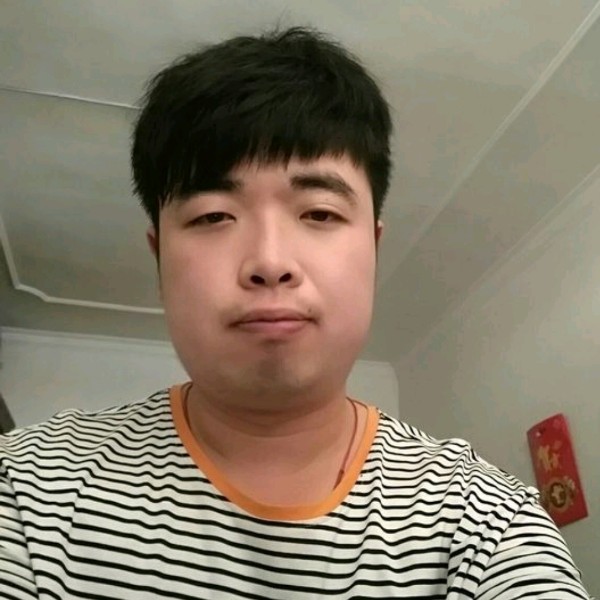 撒谎上的照片