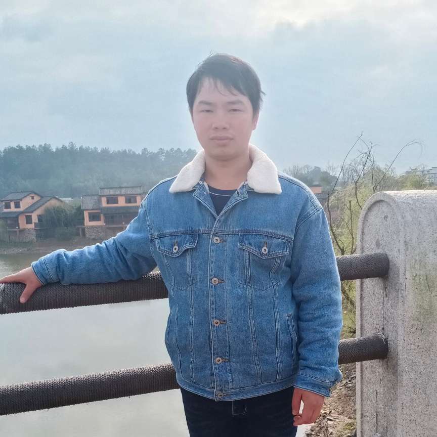 楼房笑孤單的照片