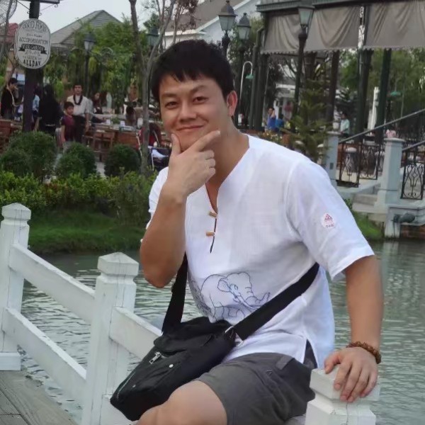 邓功文的照片