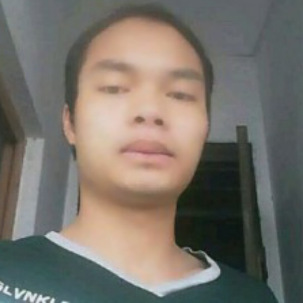 深V睡觉的照片