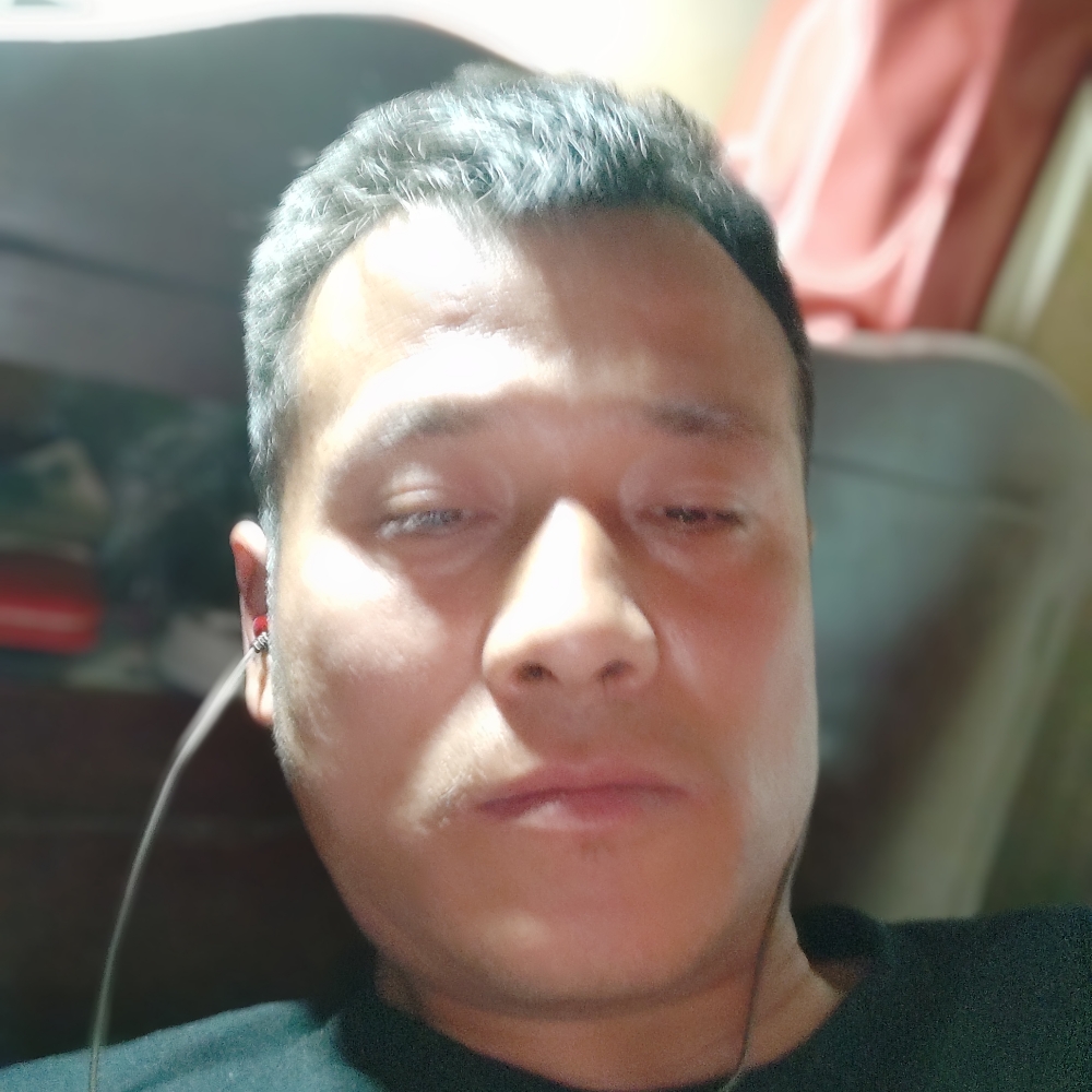 土豪强的照片