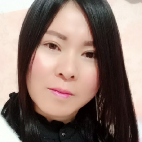 家是温暖的港湾。的照片